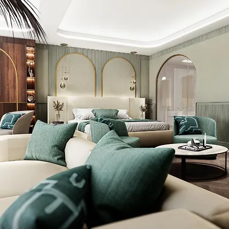 Grand Bristol Hotel