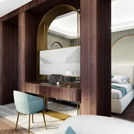 Hotel Grand Bristol 4*
