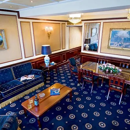 Hotel Grand Bristol