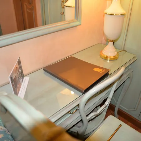 Grand Bristol Hotel 4*