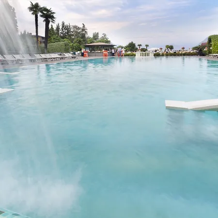 Grand Bristol Hotel 4*