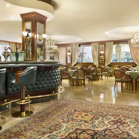 Hotel Grand Bristol 4*