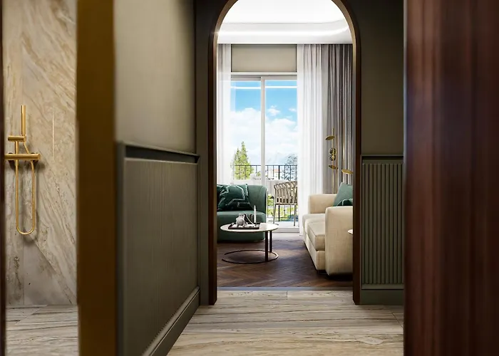 فندق Grand Bristol