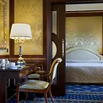 Grand Bristol Otel
